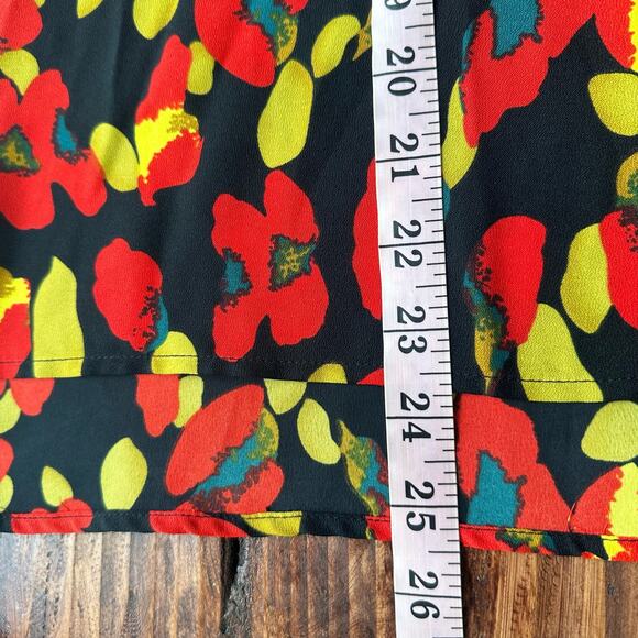 Evereve Allison Joy Reyna Leopard Smocked Long Sleeve Top NWT Size Small - Picture 9 of 9